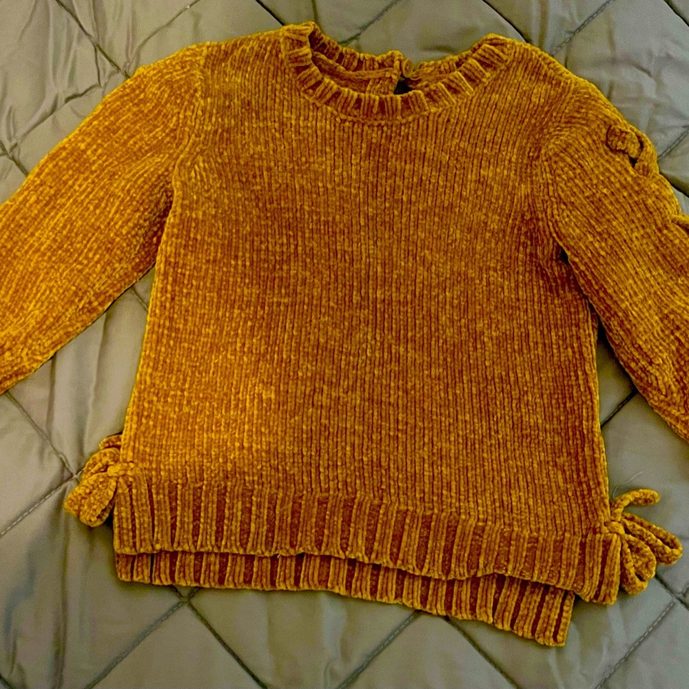 Baby girl 2t sweater
